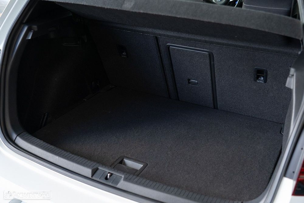 VW Golf 2.0 TDI GTD DSG - 10