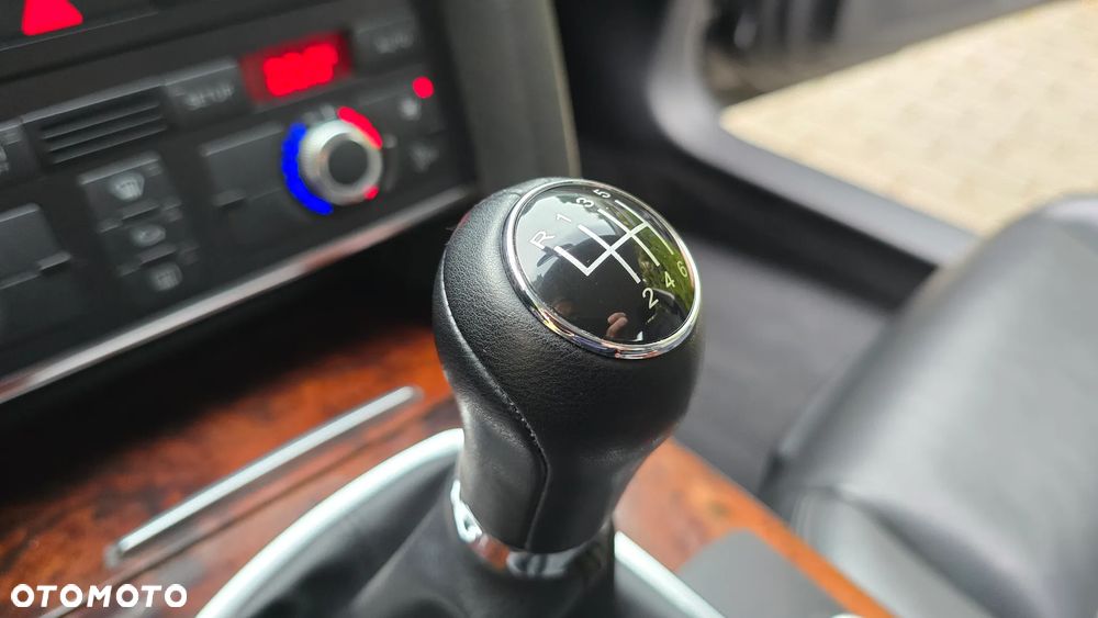 Audi A6 ver-2-4-quattro - 26