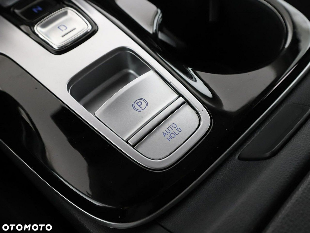 Hyundai Tucson 1.6 T-GDi HEV Executive 2WD - 28