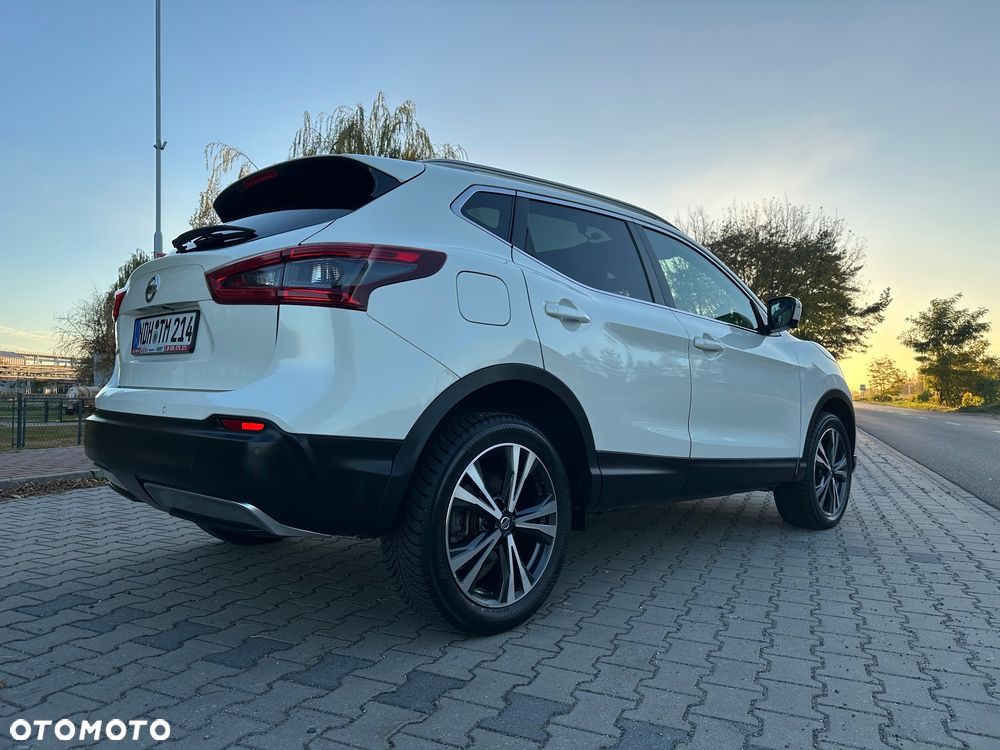 Nissan Qashqai 1.6 DIG-T Tekna - 24