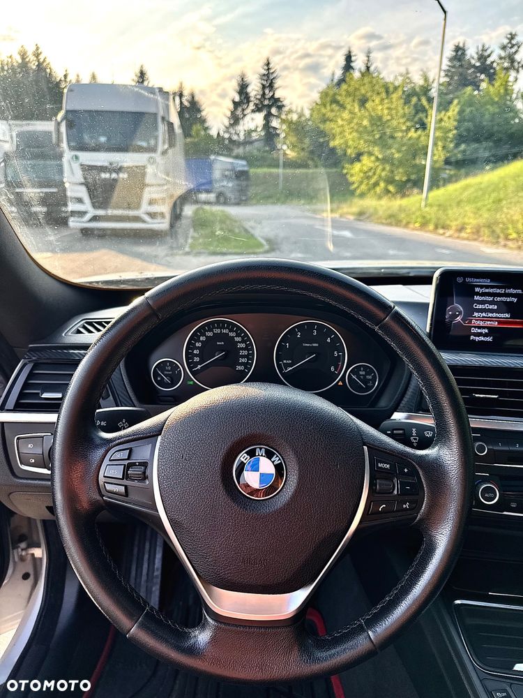 BMW Seria 3 - 22
