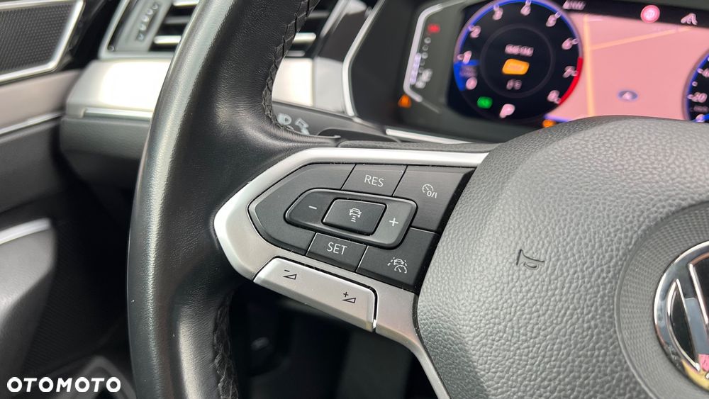 Volkswagen Passat 2.0 TSI Elegance DSG - 20