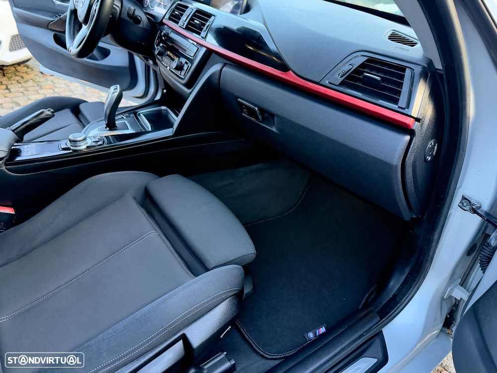 BMW 418 Gran Coupé d Pack M Auto - 53