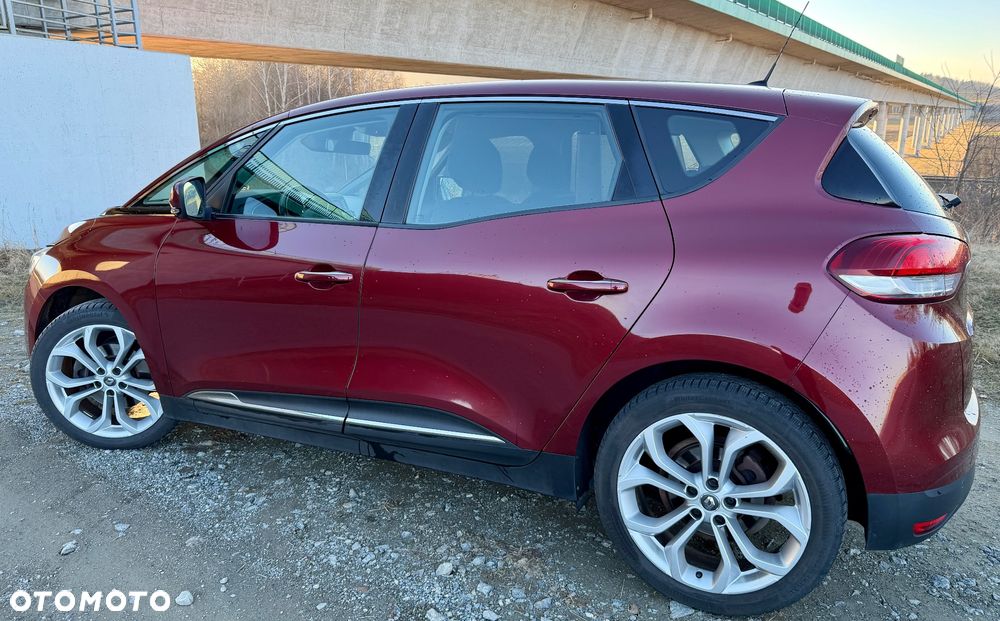 Renault Scenic ENERGY TCe 115 EXPERIENCE - 12