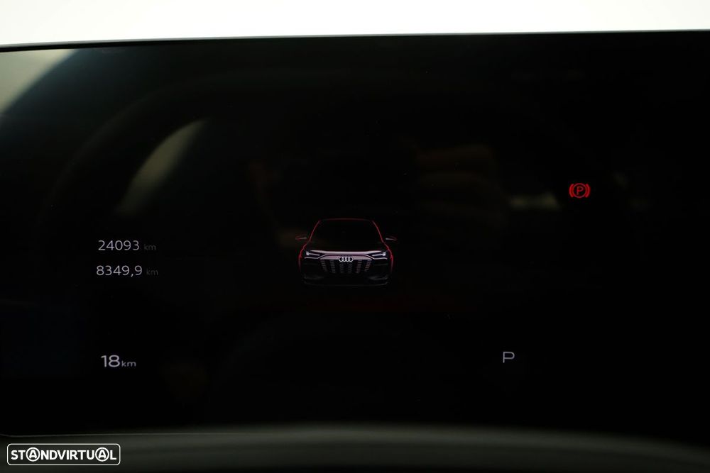 Audi Q6 e-tron 100 kWh Performance SE Business - 15