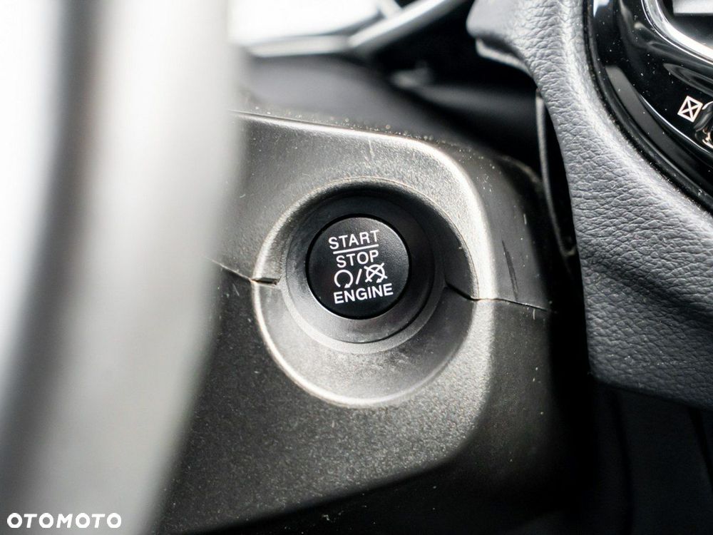 Jeep Compass 1.4 TMair Limited FWD S&S - 18