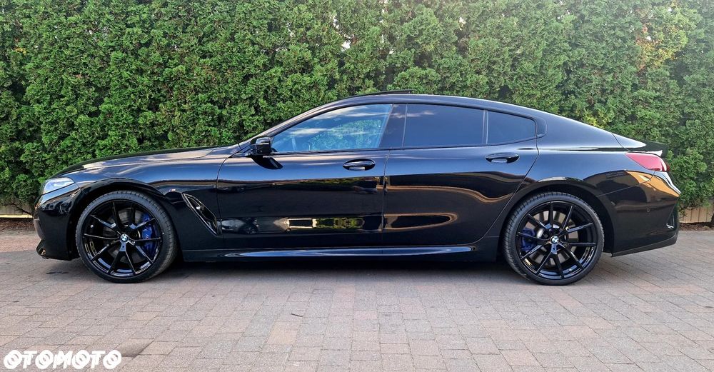 BMW Seria 8 - 14