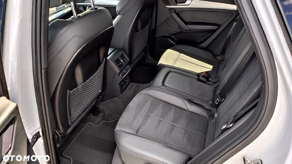 Audi Q5 Sportback - 11