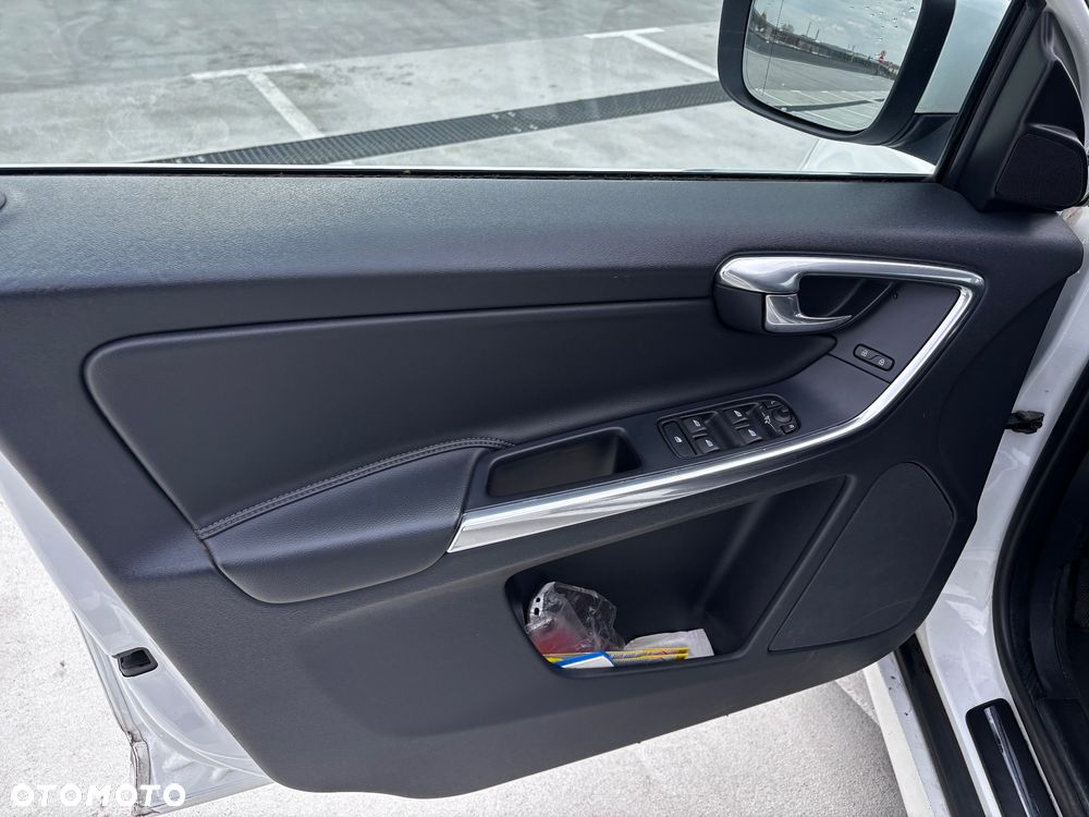 Volvo XC 60 D4 Drive-E Summum - 23