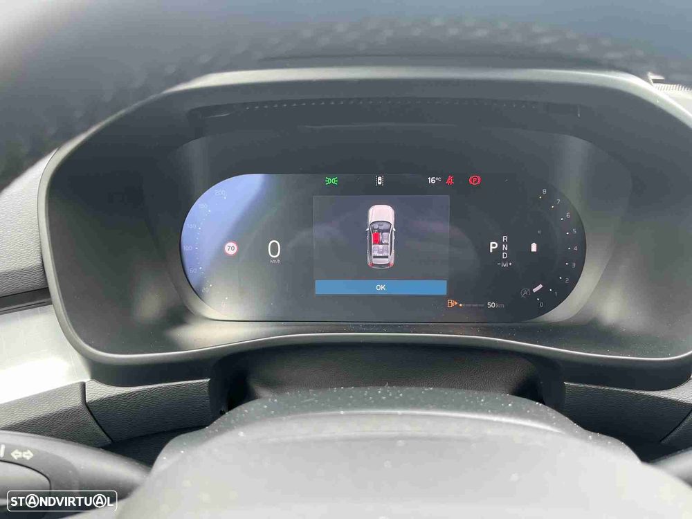 Volvo XC 40 2.0 B3 Plus Dark - 9