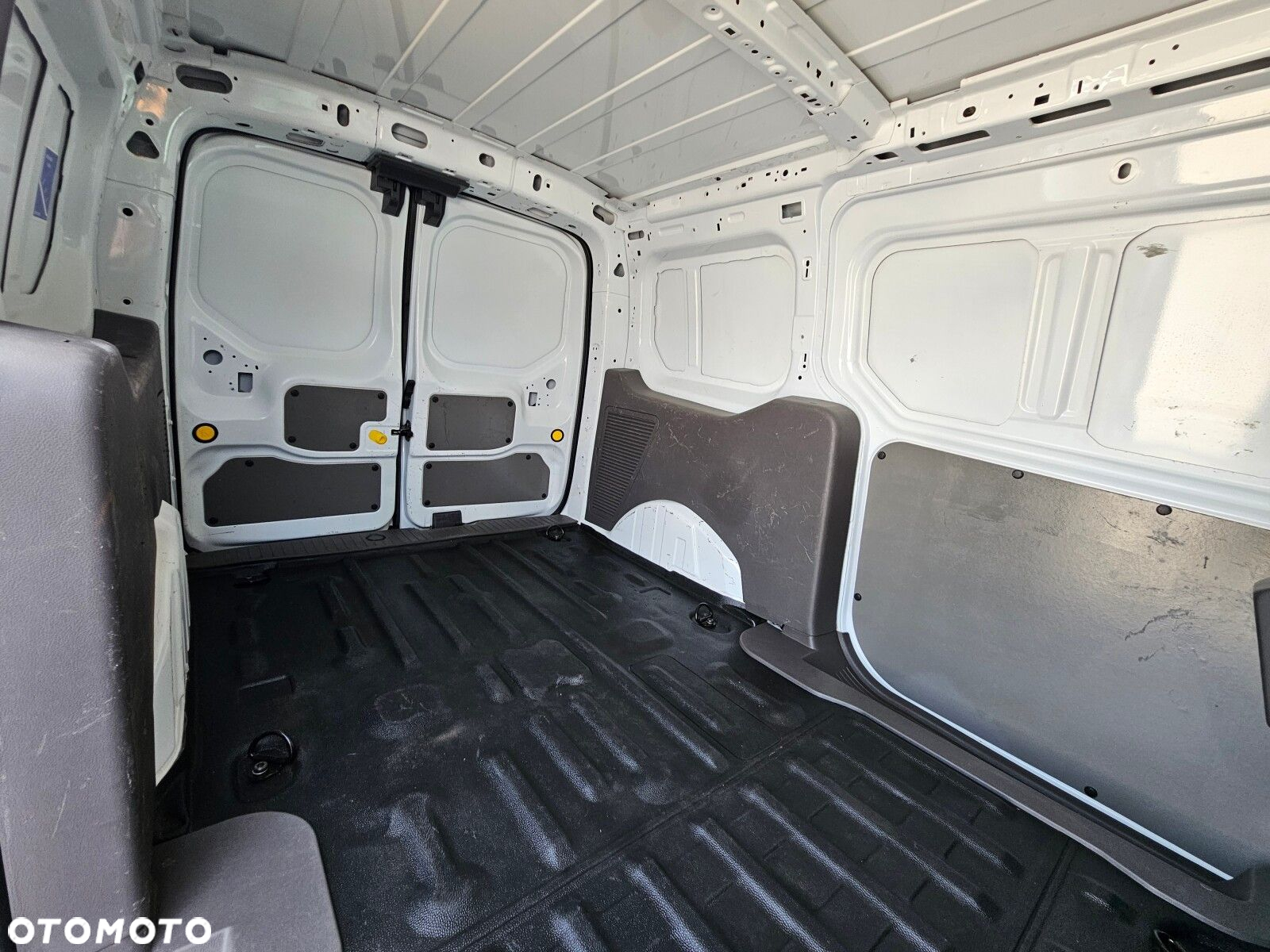 Ford Transit-Connect L2H1 *41999zł NETTO* 1.5 TdCi/120KM - 17