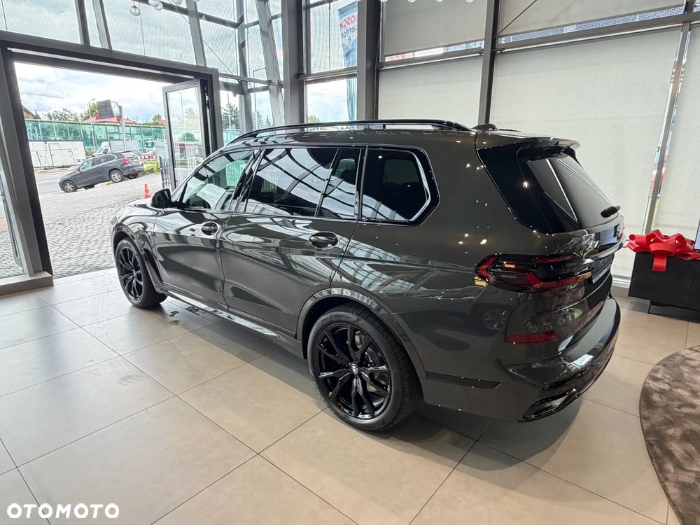 BMW X7 xDrive40d mHEV sport - 7