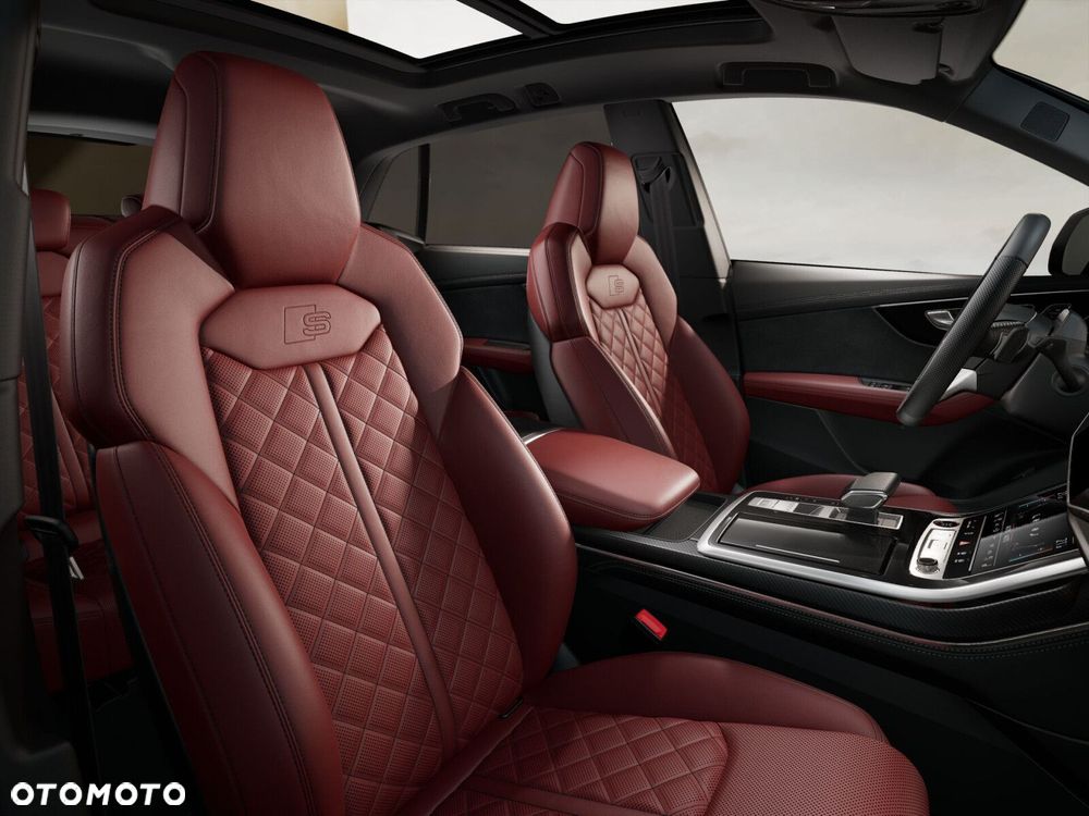 Audi SQ8 - 8