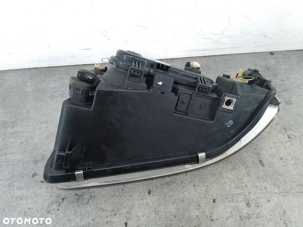 LAMPA PRZÓD PRAWA AUDI A3 8L 153896-00 1996-2003 - 2