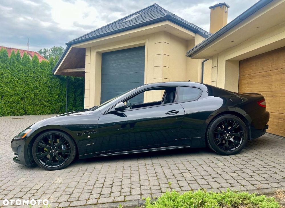 Maserati GranTurismo - 4