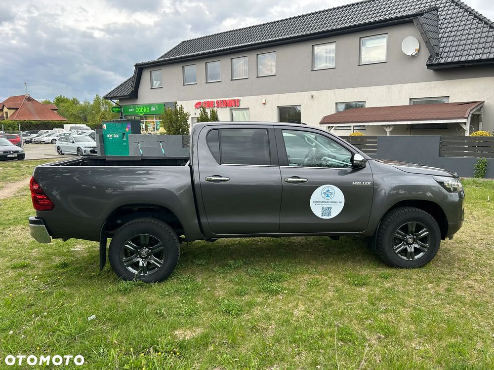 Toyota Hilux 4x4 Double Cab Autm Executive - 13