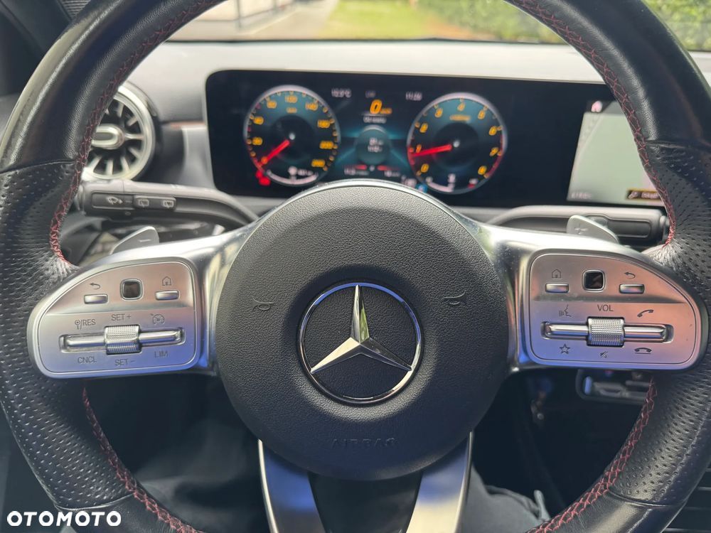 Mercedes-Benz Klasa A 180 AMG Line 7G-DCT - 9
