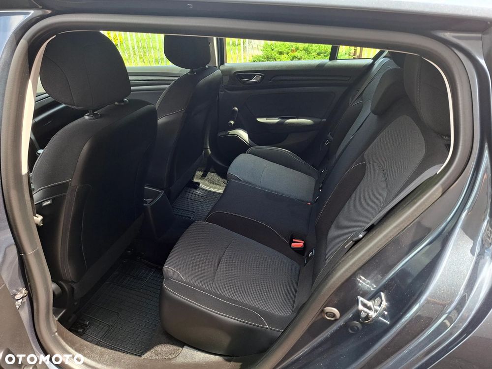 Renault Megane ENERGY TCe 100 EXPERIENCE - 25