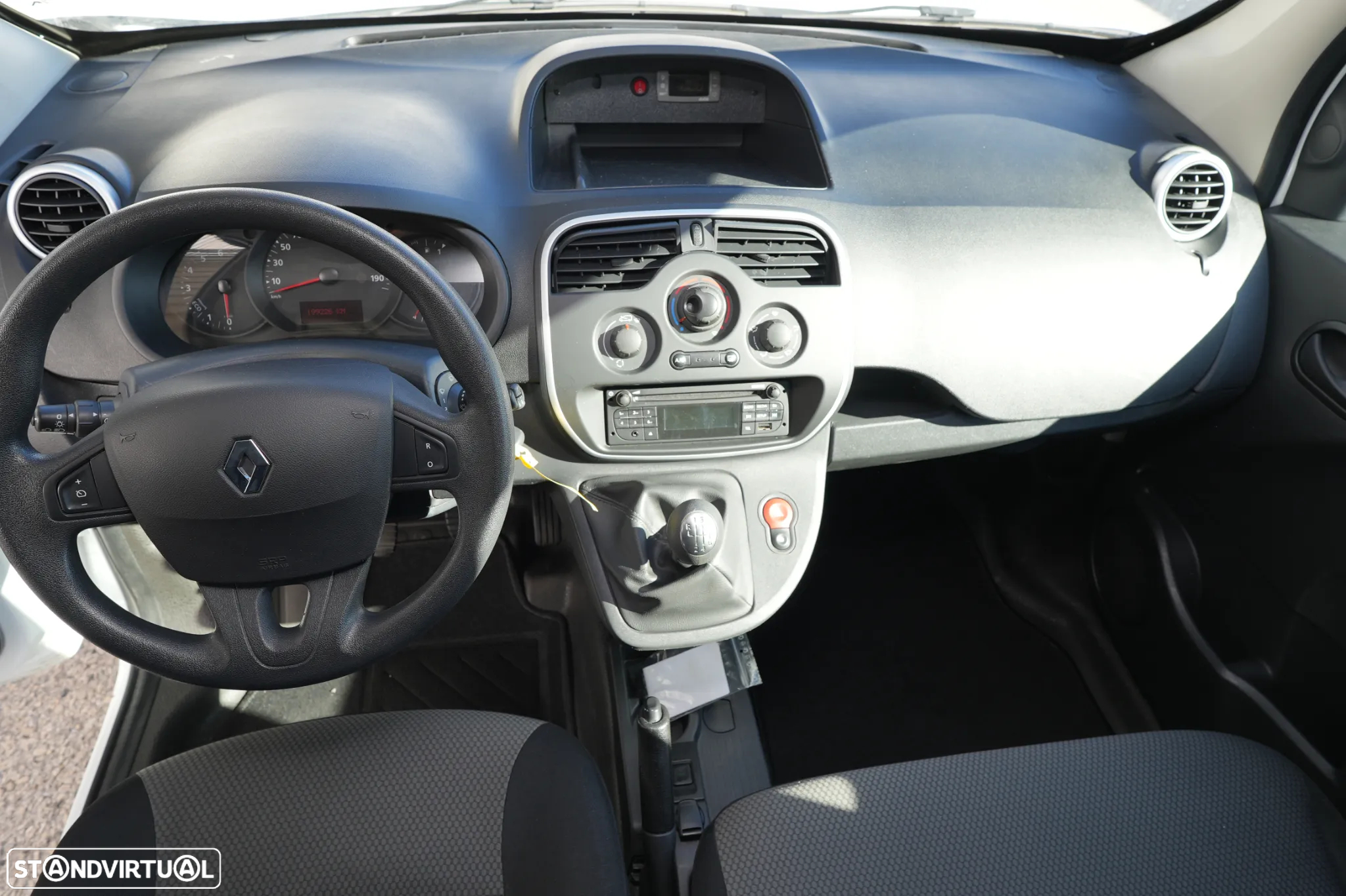 Renault Kangoo Frio Estrada Garagem 1.5DCI 95cv - 14
