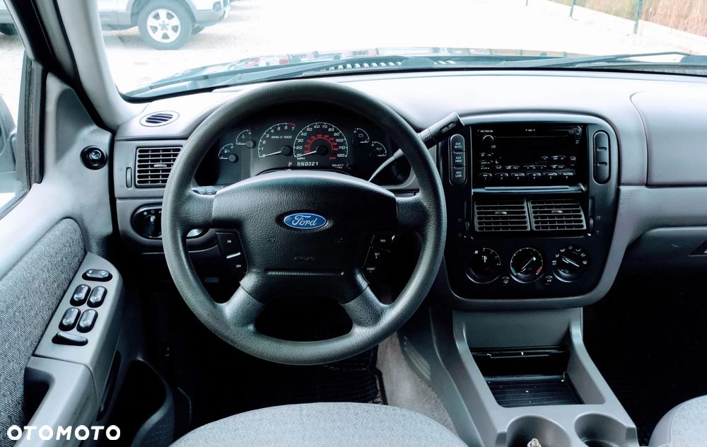 Ford Explorer 4.0 - 13