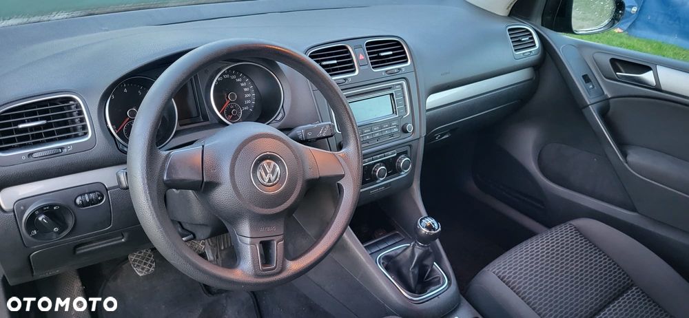 Volkswagen Golf - 9