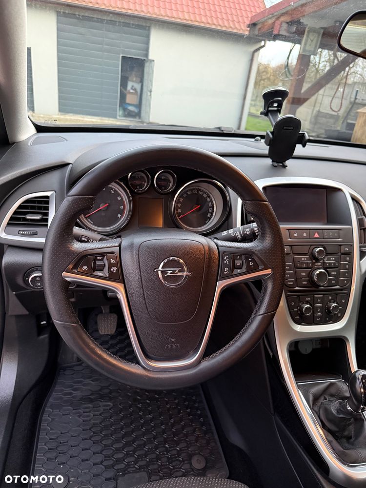 Opel Astra 1.4 T Energy EU6 - 13