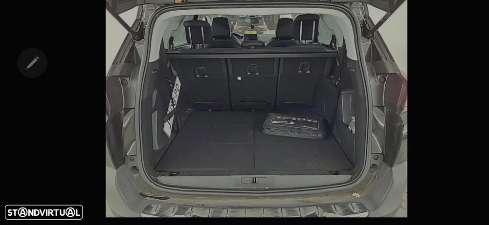 Peugeot 5008 1.2 PureTech GT Pack EAT8 - 6