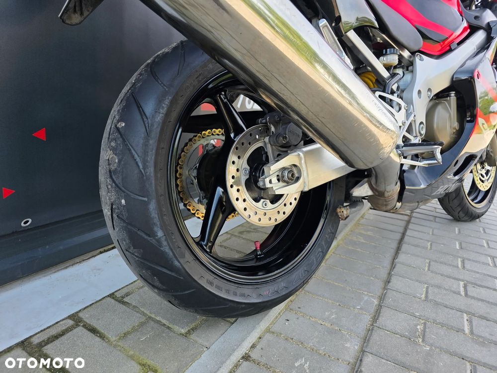 Honda CBR - 18
