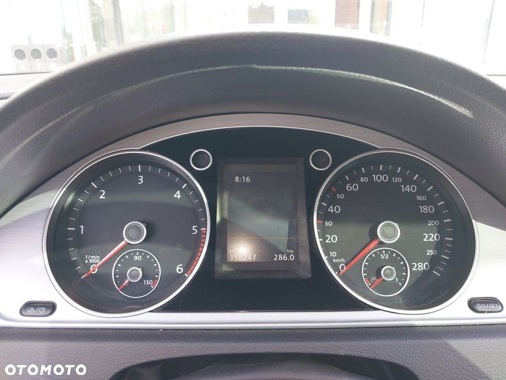 Volkswagen CC 2.0 TDI DPF BMT DSG - 11