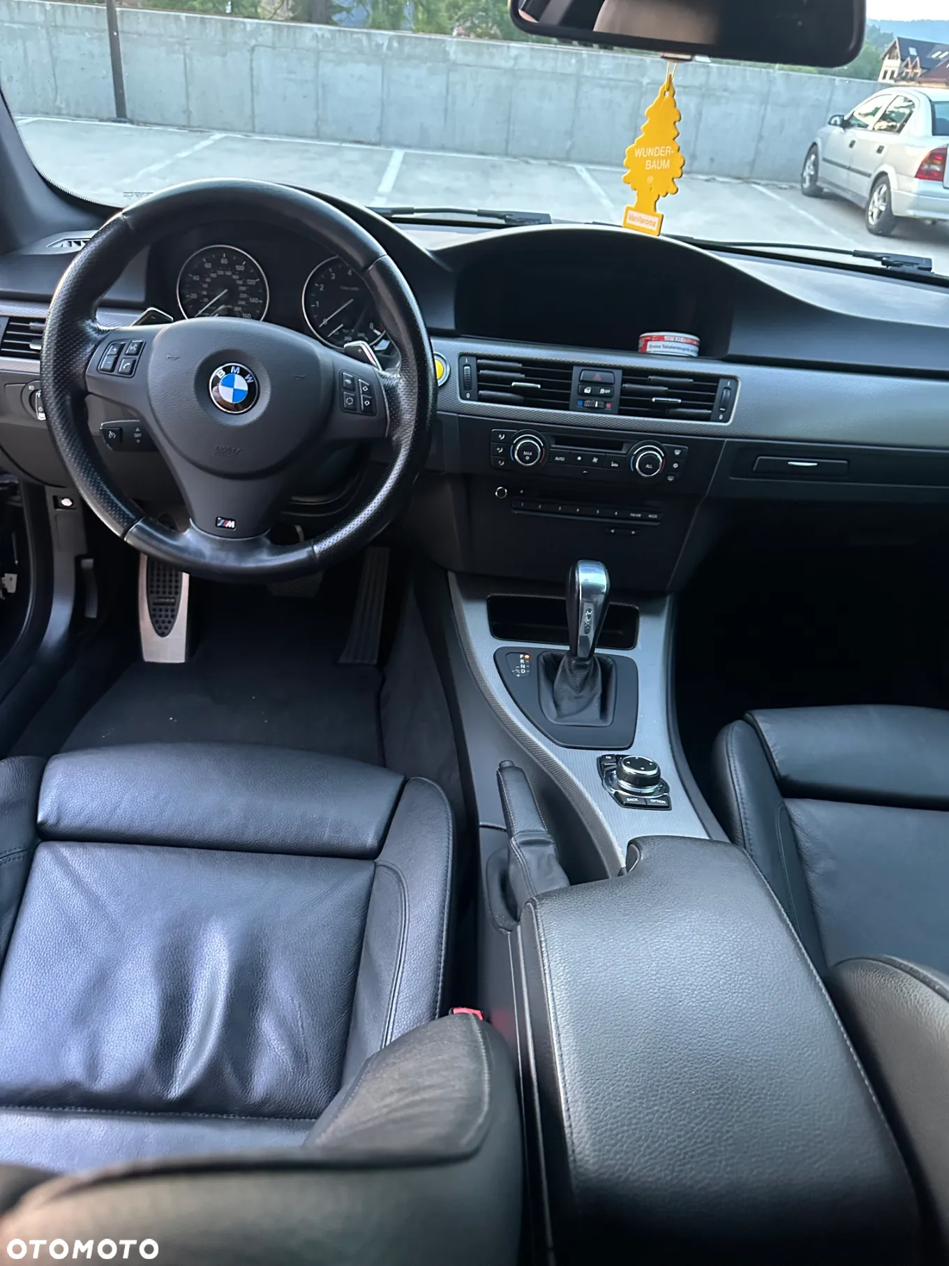 BMW Seria 3 335i Coupe M Sport Edition - 18