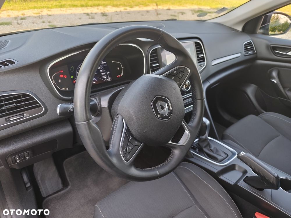 Renault Megane - 5