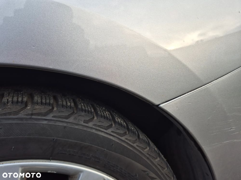 Mazda 5 2.0 Sport - 22