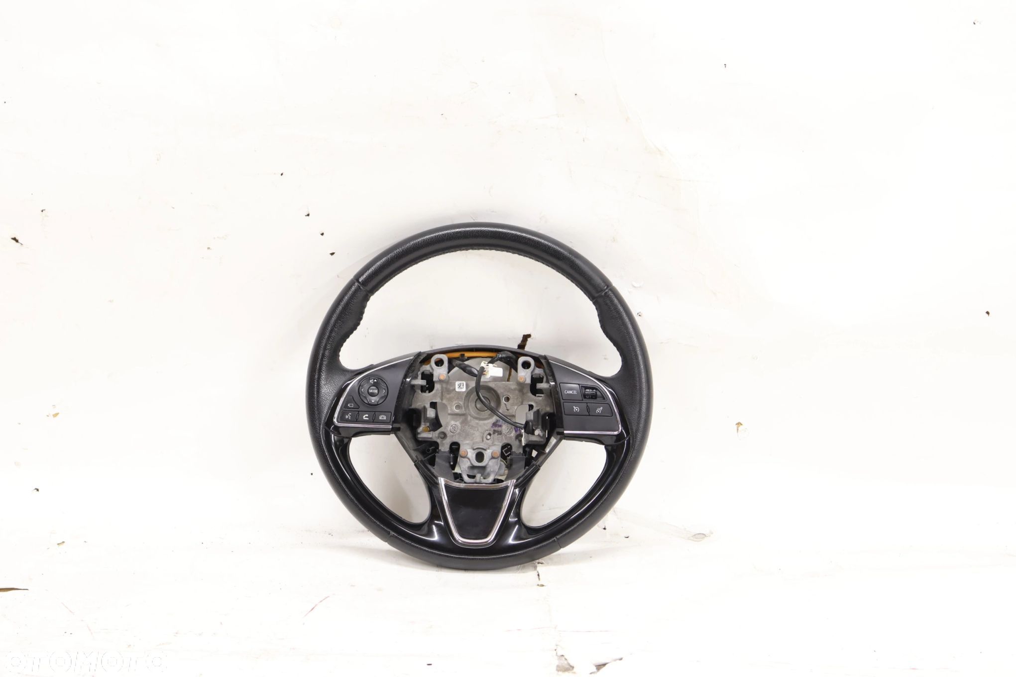Mitsubishi Eclipse Cross kierownica 4400A874 - 1