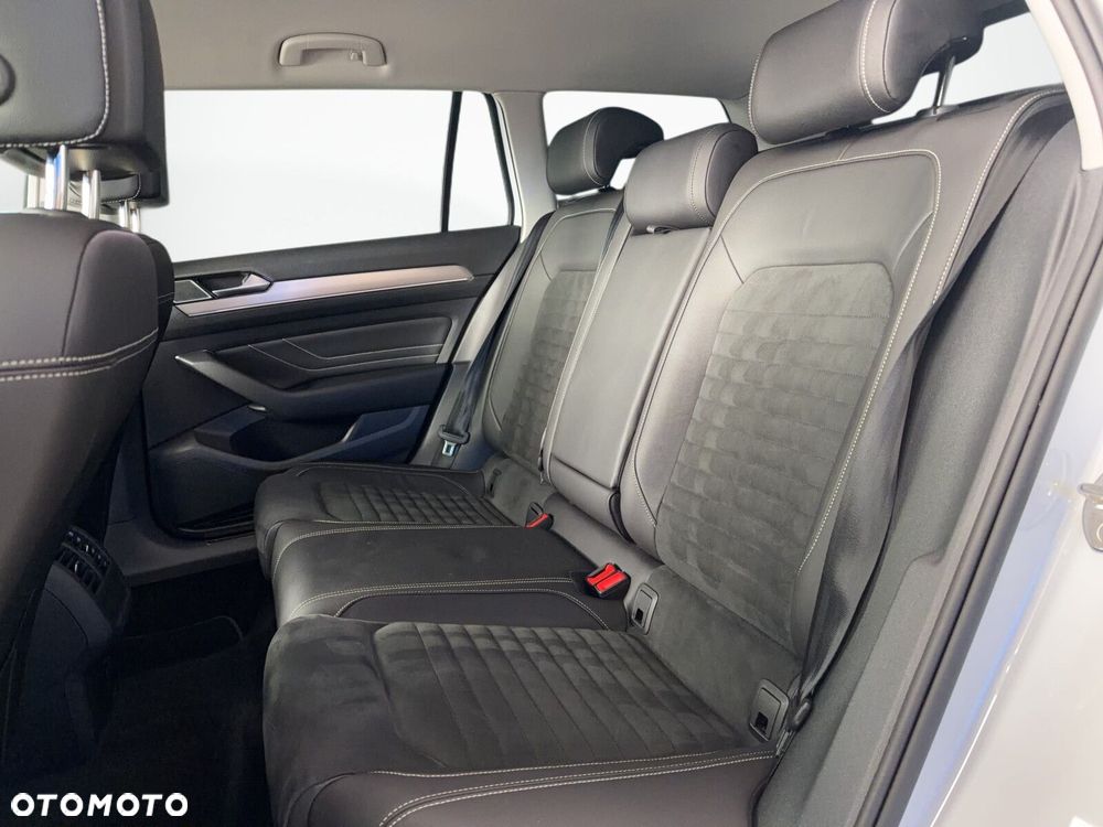 Volkswagen Passat Variant - 15