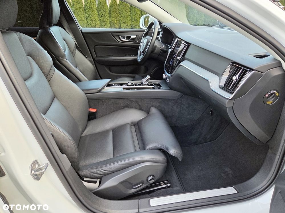 Volvo V60 B4 D Geartronic Inscription - 34