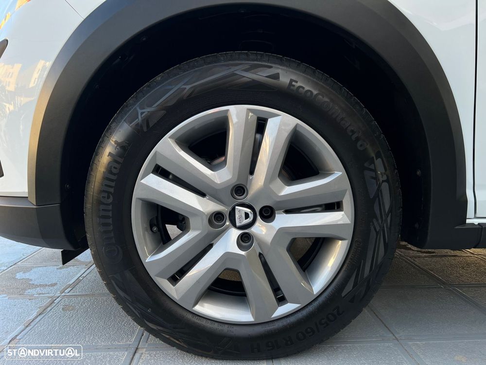 Dacia Sandero 1.0 TCe Comfort CVT - 6