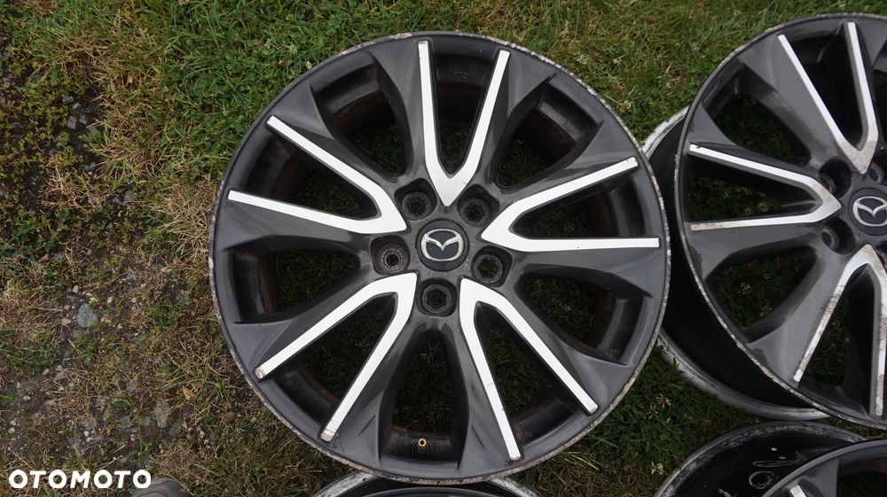 Mazda 3 CX-3 felgi felga aluminiowe 5x114.3 ET50 7J 18" - 2