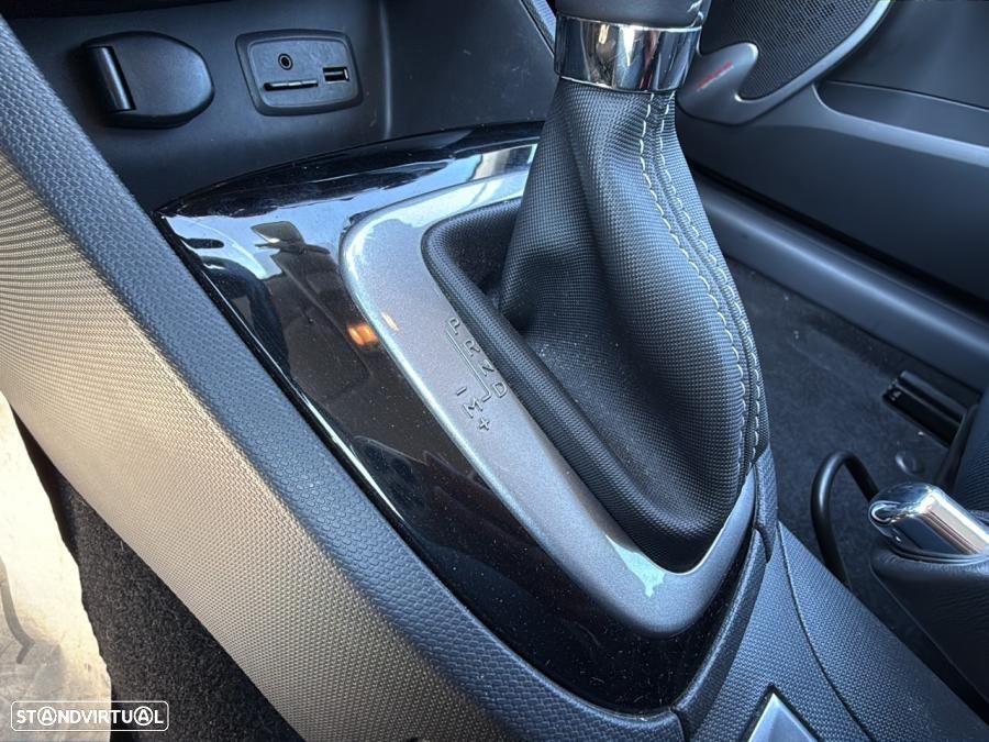 Renault Clio Sport Tourer 1.2 TCE GT EDC - 16