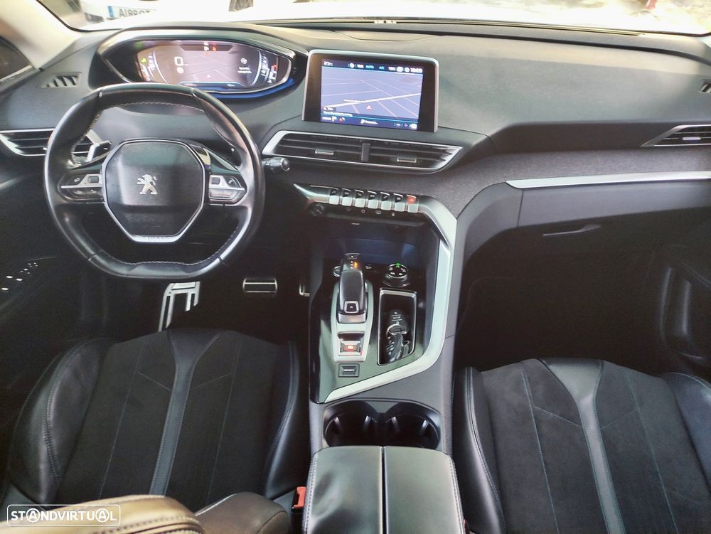 Peugeot 3008 1.2 PureTech Allure Grip Control EAT6 - 6
