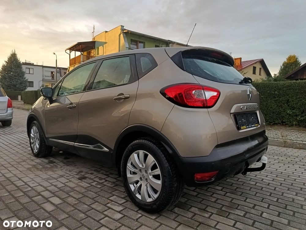 Renault Captur 0.9 Energy TCe Helly Hansen - 6