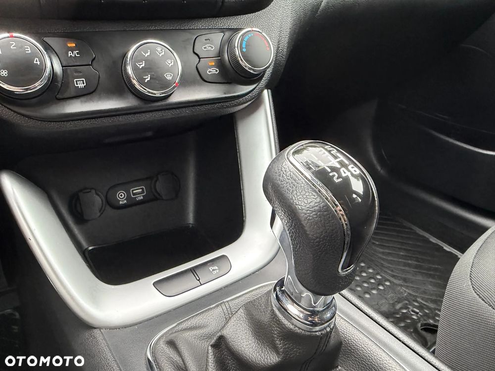 Kia Ceed 1.4 CRDi S - 18