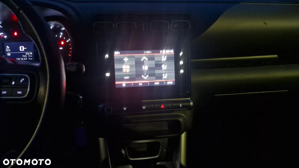 Citroën C3 Aircross 1.2 PureTech Live S&S - 24