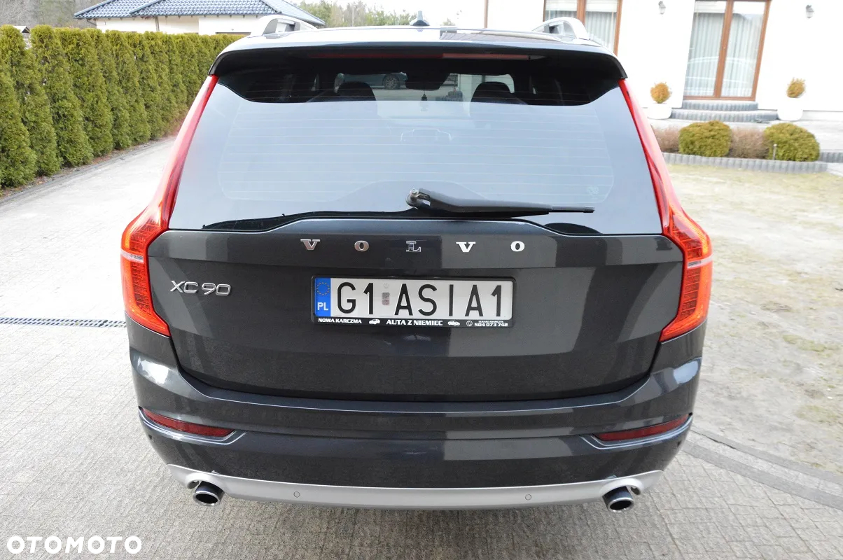 Volvo XC 90 - 6