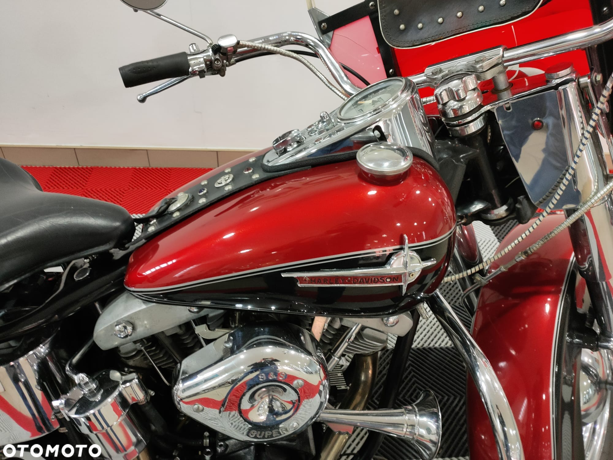 Harley-Davidson FLH Shovelhead - 21