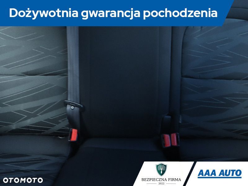 Kia Ceed - 12