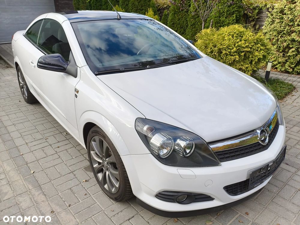 Opel Astra 1.8 Cosmo - 1
