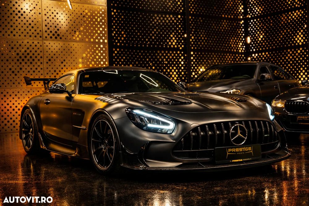 Mercedes-Benz AMG GT - 6