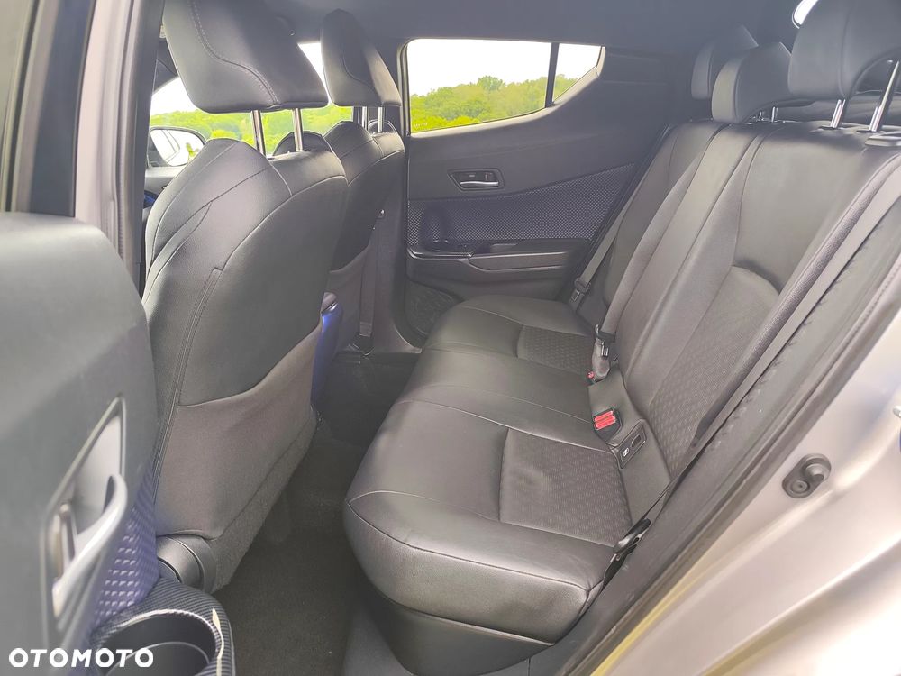 Toyota C-HR 1.8 Hybrid GPF Executive - 24