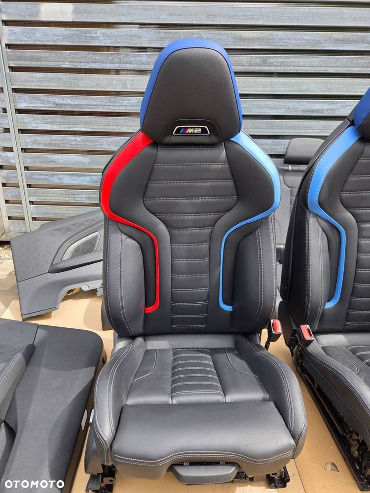 bmw m2 g87 fotele kanapa boczki komplet wnętrze - 8