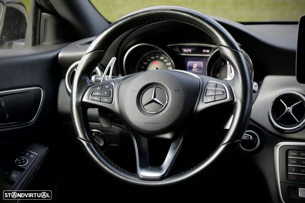 Mercedes-Benz CLA 200 d Shooting Brake AMG Line Aut. - 19